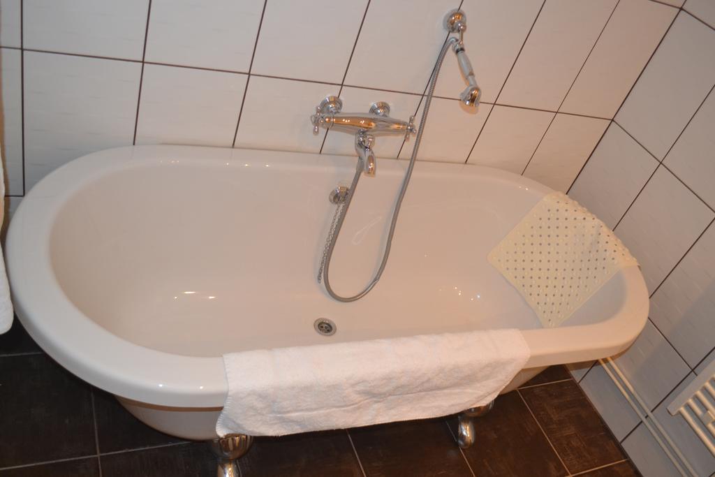Hotel De France Libourne Ruang foto